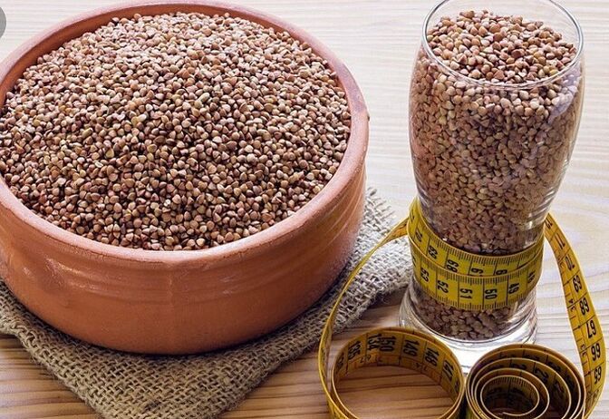 Buckwheat Mono-Diät fir 3 Deeg